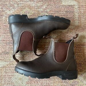 Blundstone #500 Women’s Originals Chelsea Boots Stout Brown